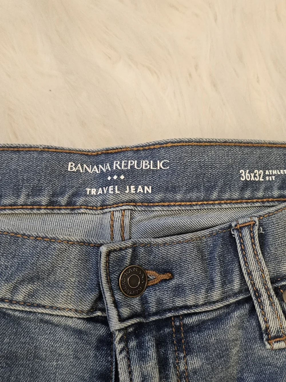 Banana Republic Men's Slim Straight Jeans - Light Blue Wash